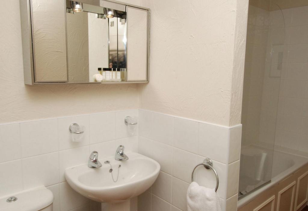 Trevalsa Court Hotel Mevagissey Quarto foto